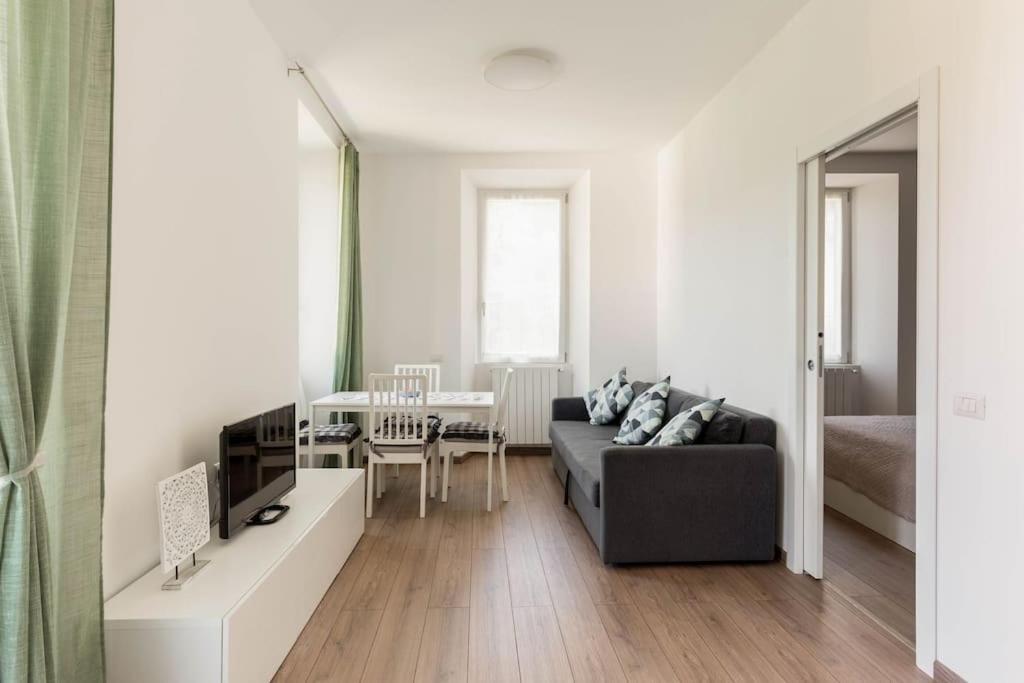קומו Garibaldi'S Apartment מראה חיצוני תמונה