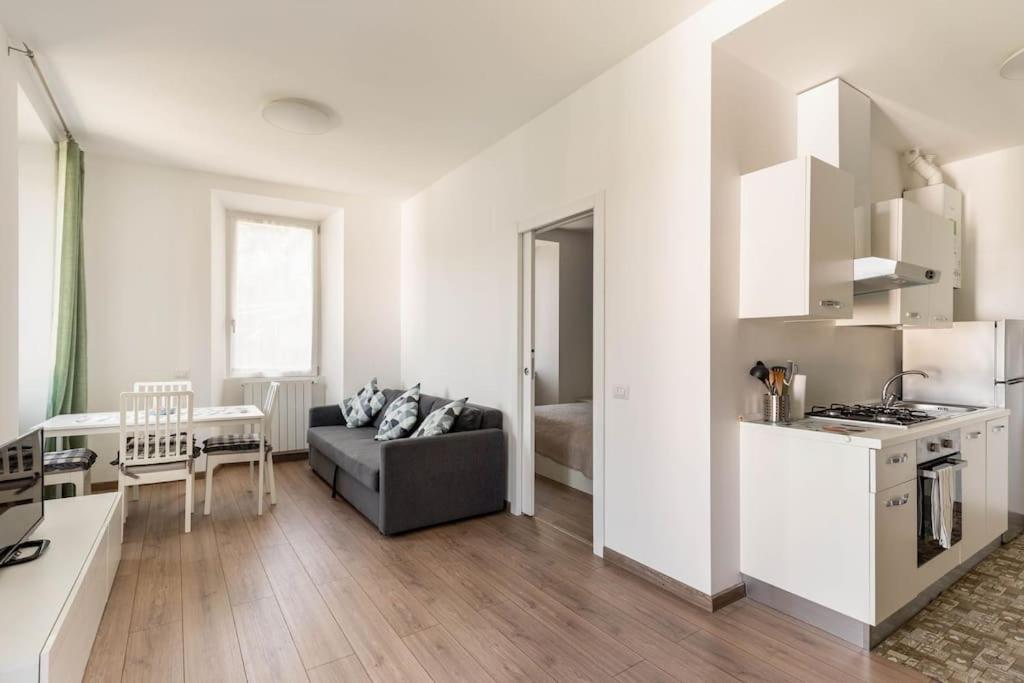 קומו Garibaldi'S Apartment מראה חיצוני תמונה